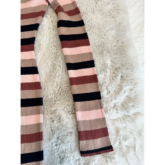 Derek Heart ribbed knit bodycon dress with long sleeves Size‎ S - Picture 5 of 15